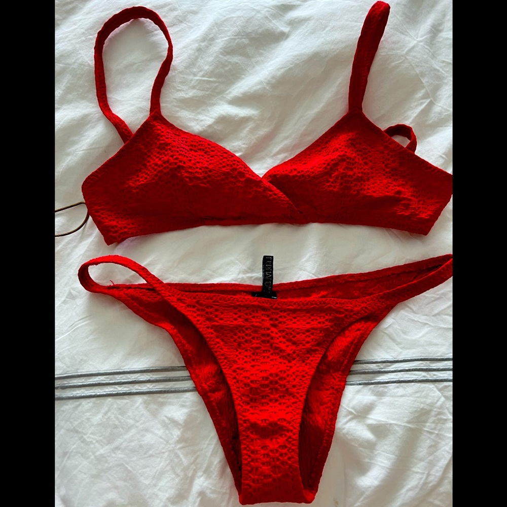 Lisa Marie Fernandez bikini